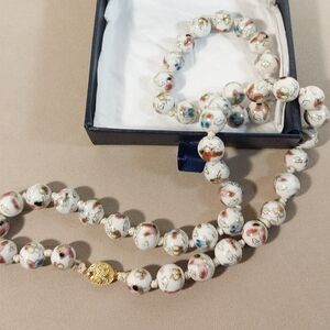 Chinese Hand-Painted White Floral Porcelain Bead Necklace